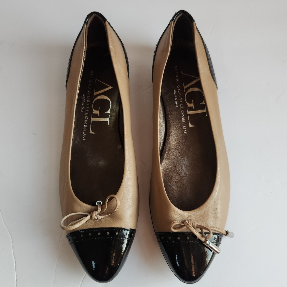 AGL Attilio Giusti Leombruni Dara Cap Toe Leather Tan Black Flats